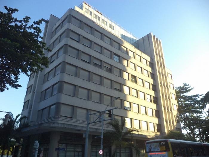 AIEC11 Aluga Prédio Histórico no RJ e Cotas Disparam 11%