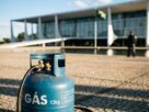 Crise do Gás: Por que o preço do botijão explodiu e ameaça o programa Gás do Povo